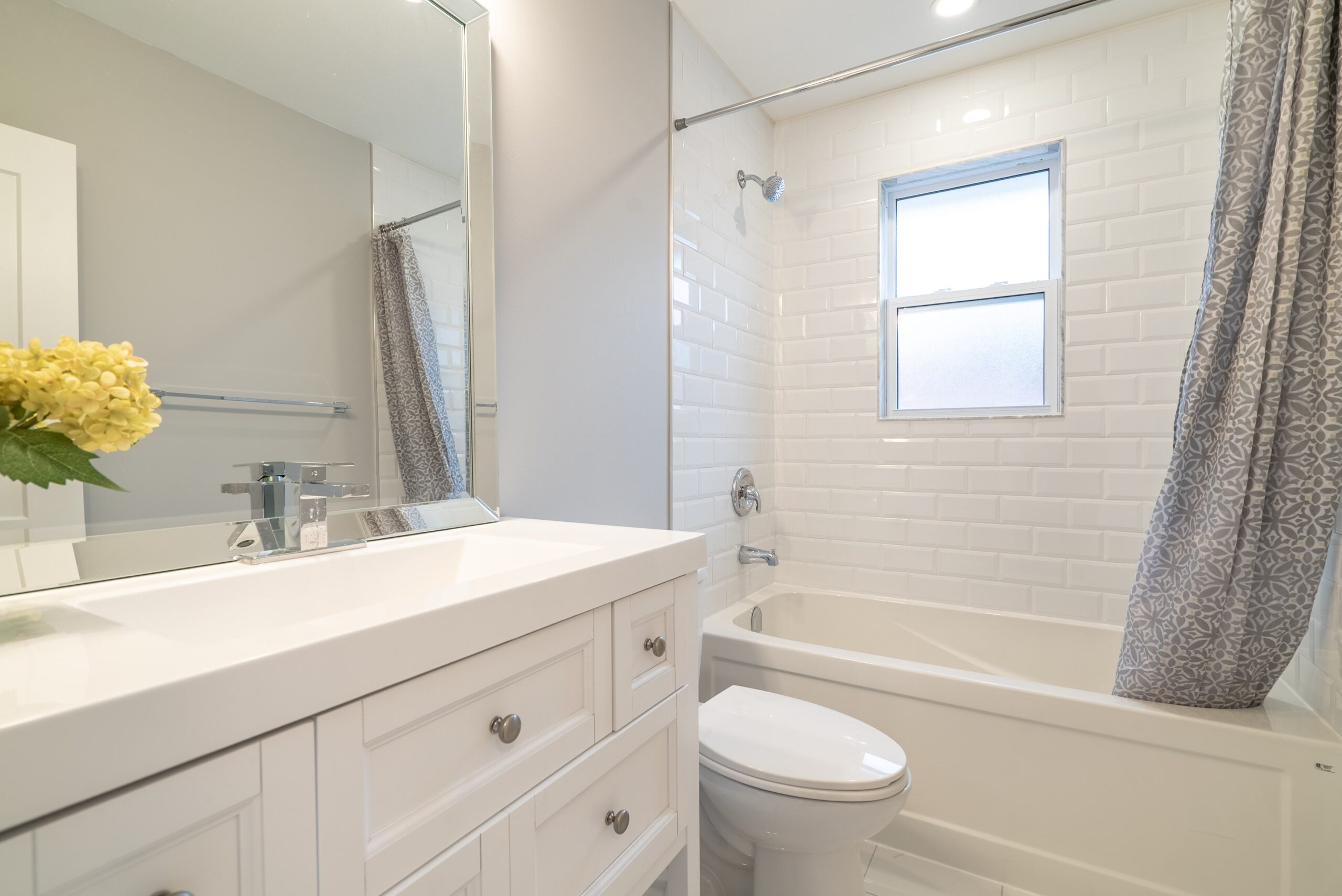 Copy of 832 brucedale ave e - hamilton-19-min