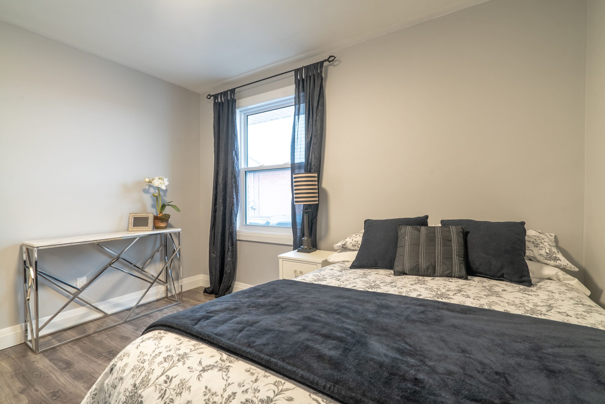 Copy of IMG_0845-min